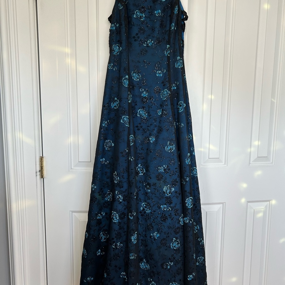 Elegant Floral Blue Dress
